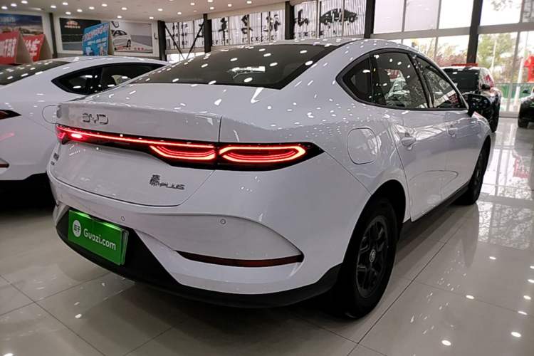 Used BYD Qin PLUS 2025 DM-i Smart Drive 55KM Leading Model