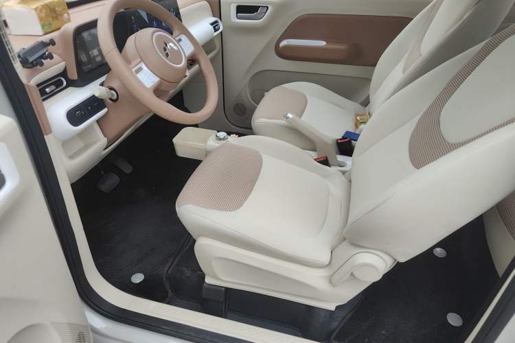 Used Wuling Hongguang MINIEV 2024 3rd Generation 215km Youth Edition