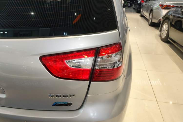 Used Nissan Livina 2013 1.6XE CVT Comfort Edition