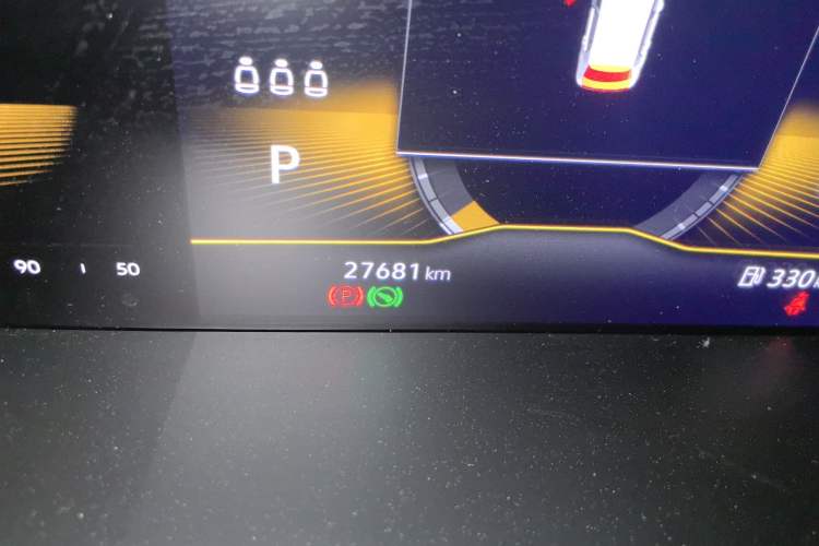 Used Volkswagen Lavida 2022 280TSI DSG Luxury Edition Odometer Close Up