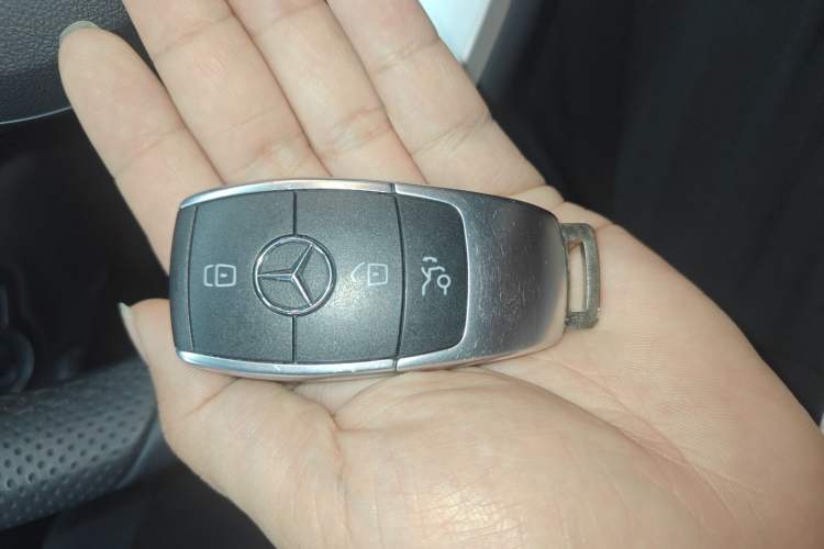 Used Mercedes-Benz C-Class 2021 C 200 L Fashion Edition Sport Version Interior 1