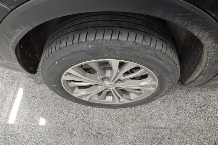 Used Buick Envision 2023 Encore Plus 652T Five-Seat Luxury Model
