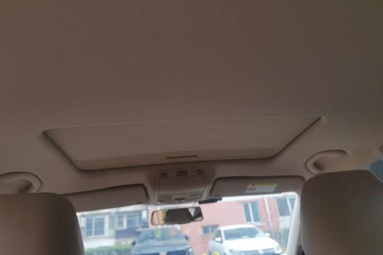 Used Volkswagen Magotan 2015 1.8TSI Advanced Model
