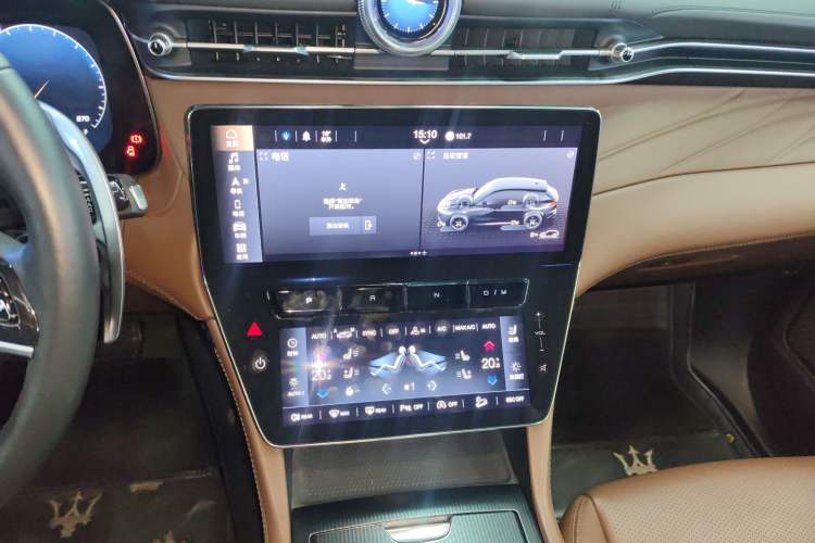 Used Maserati Grecale 2023 2.0T GT Audio And AC Panel