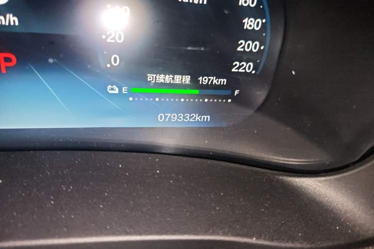 Used Everus VE-1 2022 TA Leading Edition
