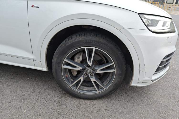 Used Audi Q5L 2020 Updated 40 TFSI Prestige Fashion Edition
