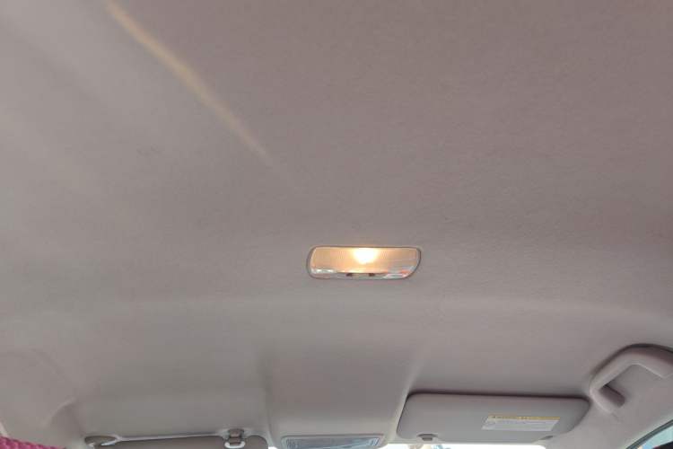 Used Honda Fit 2014 1.5L SE CVT Fashion Model Headliner