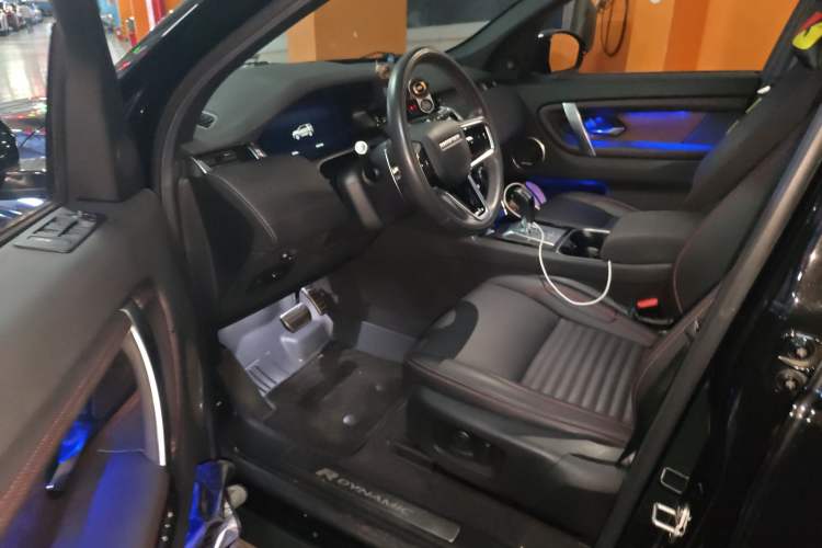 Used Land Rover Discovery Sport 2022 Restyled 249 PS R-Dynamic SE Performance Tech Edition 5 Seats Driver Seat