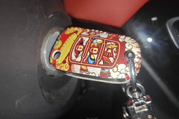 Used Haval H1 2016 Revised Version Blue Badge 1.5L AMT Luxury Edition
