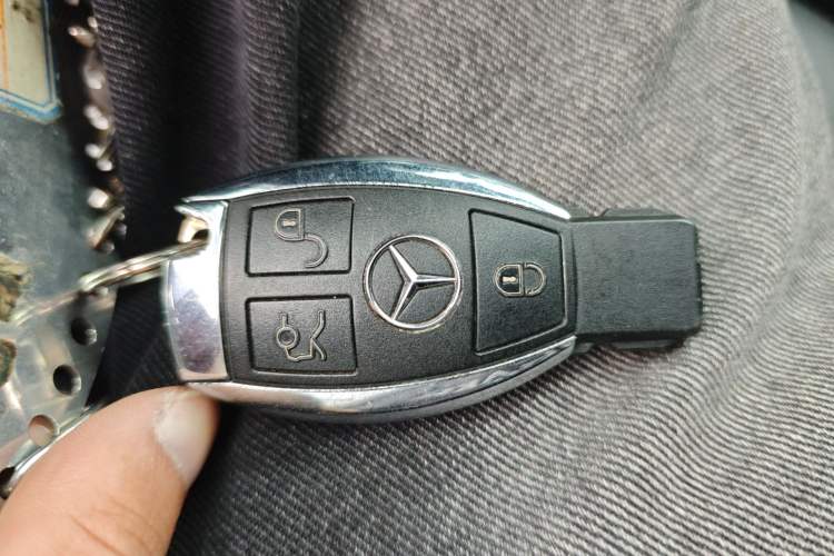 Used Mercedes-Benz C-Class 2016 C 200 L Sport Edition Vehicle Key