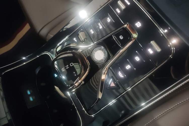 Used BYD Han 2020 EV Long-Range Luxury Model
