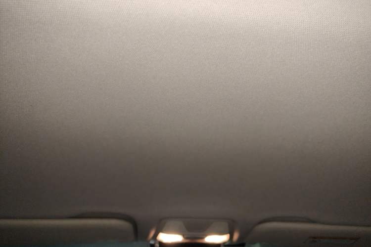 Used Hongqi E-QM5 2022 431 km Charge & Enjoy Edition