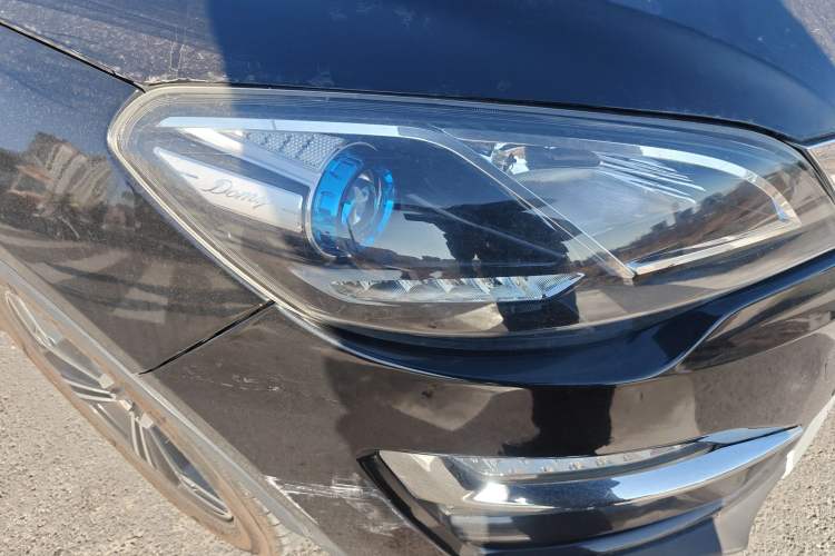 Used Zotye Domy X5 2017 Upgraded Model 1.5T CVT ZhiXian Edition
