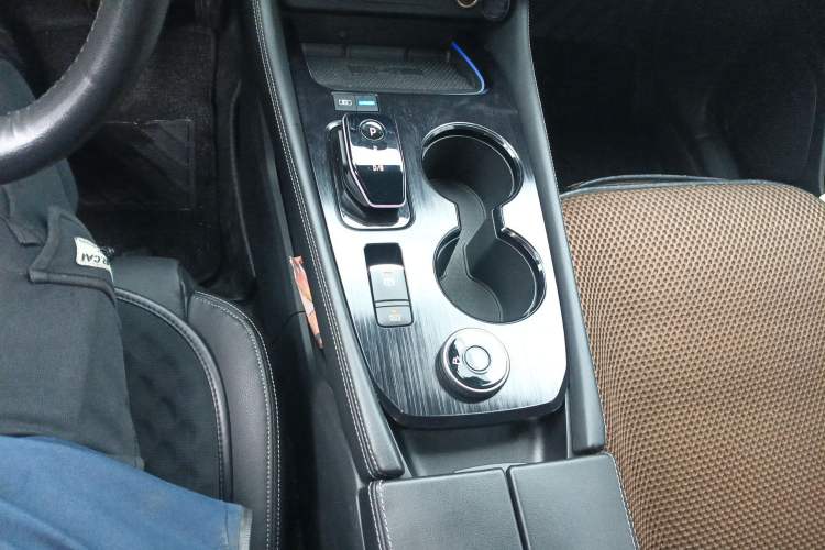 Used Nissan X-Trail 2023 e-POWER Ultra-Hybrid Dual-Motor All-Wheel-Drive Supreme Edition Gear Lever