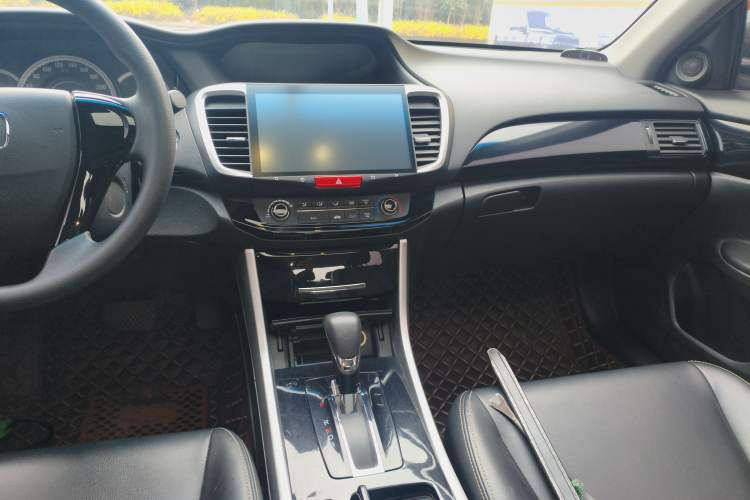 Used Honda Accord 2016 2.0L Comfort Edition
