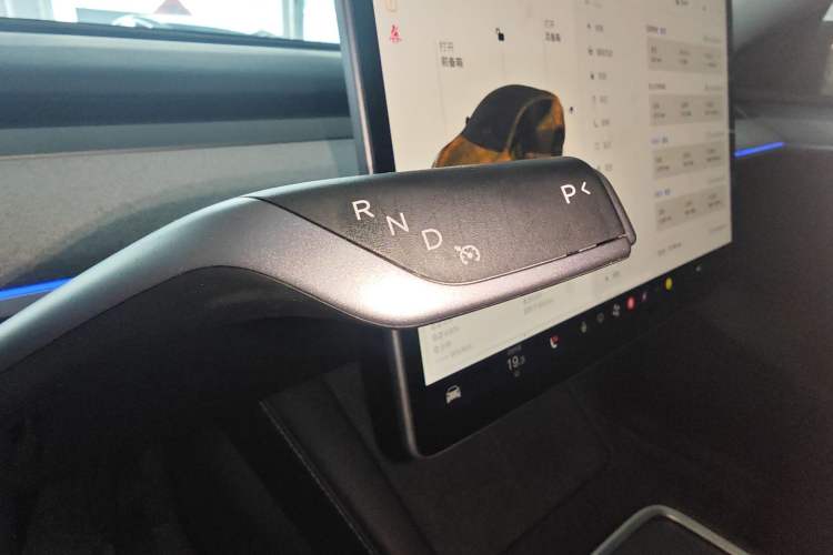 Used Tesla Model Y 2024 Rear-Wheel-Drive Version