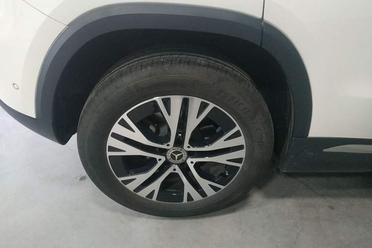 Used Mercedes-Benz GLA 2024 GLA 220 Right Rear Wheel Hub