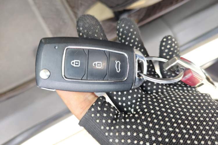 Used Chevrolet Cruze 2015 1.5L Classic SE MT Vehicle Key