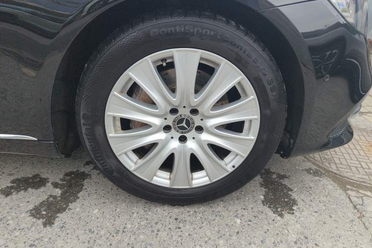 Used Mercedes-Benz S-Class 2019 S 320 L
