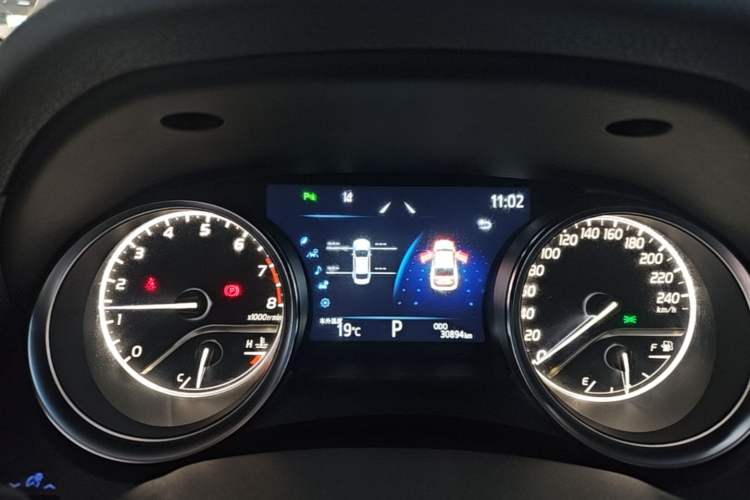 Used Toyota Camry 2023 2.0G Luxury Edition