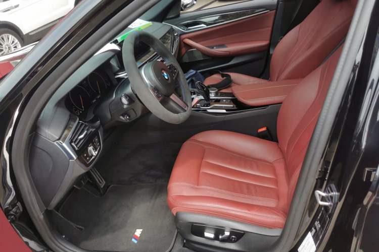 Used BMW 5 Series 2019 530Li Leading Model M Sport Package Left Front Seat