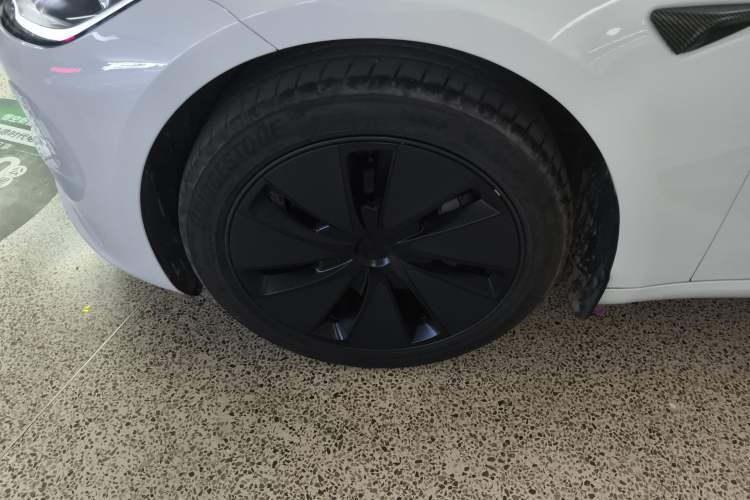 Used Tesla Model 3 2025 Rear-Wheel-Drive Version