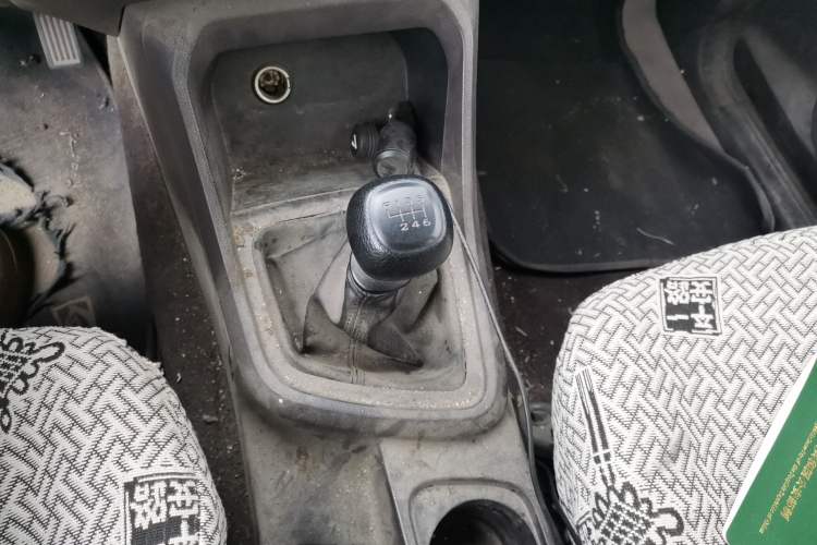 Used Wuling Hongguang V 2019 1.5L Jingqu Version China VI LAR