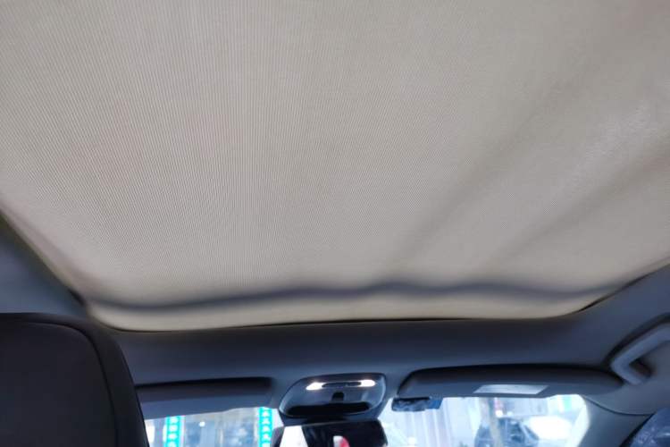 Used Volvo V40 2017 T3 Zhiya Edition Headliner