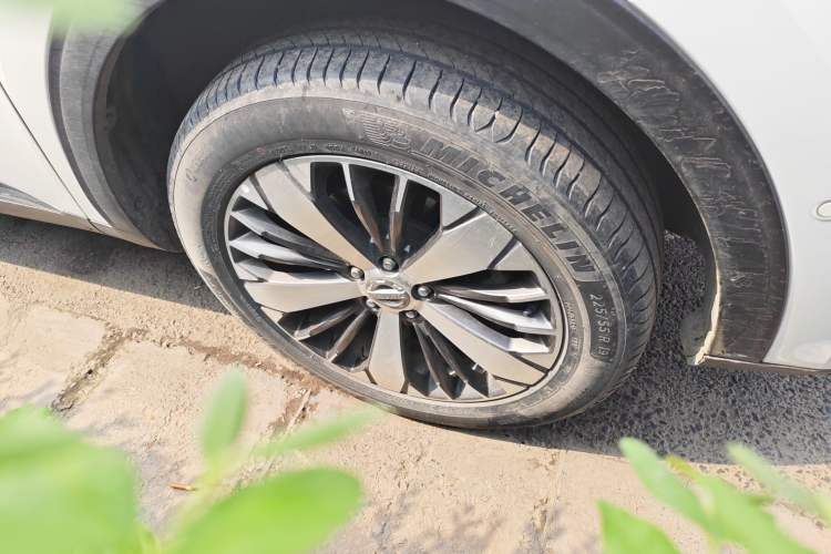 Used Haval F7x 2019 2.0T Two-Wheel Drive Intelligent Technology Edition Right Front Wheel Hub