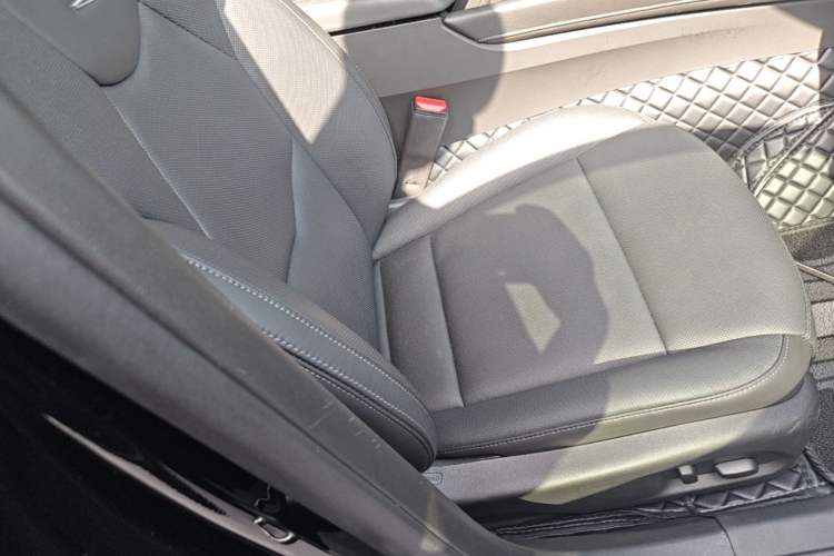 Used Cadillac CT5 2023 28T Luxury Edition (Standard Version)
