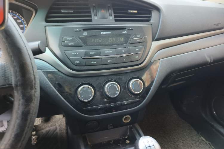 Used Haima M6 2016 1.6L Manual Comfort Model
