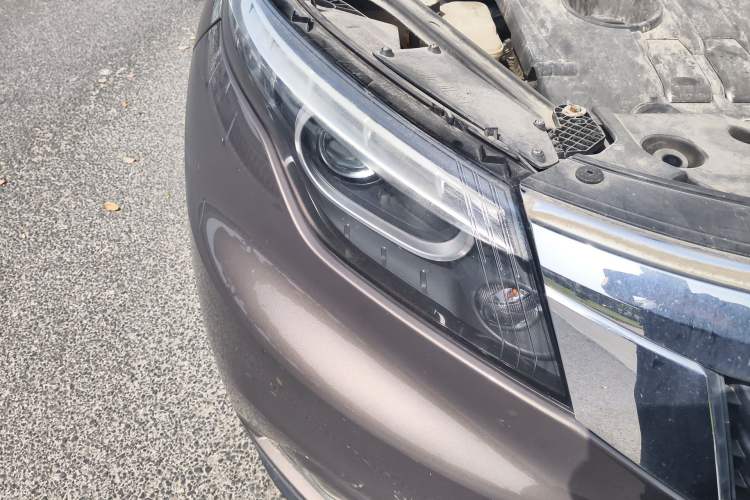 Used Qoros 5 2018 1.6T Automatic Prestige Model Right Front Headlight