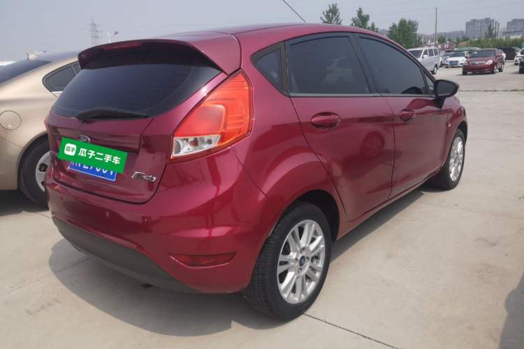 Used Ford Fiesta 2013 Hatchback 1.5L Automatic Fashion Edition