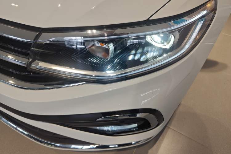 Used Volkswagen Bora 2024 300TSI DSG Prestige Edition