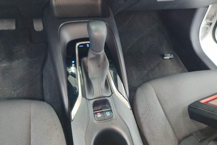 Used Toyota Levin 2022 Facelift TNGA 1.5L CVT Progressive Edition Gear Lever