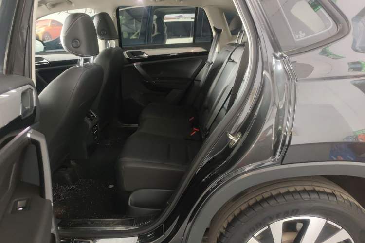 Used Volkswagen Tayron 2020 330TSI Two-Wheel Drive Luxury Smart Connectivity Version
