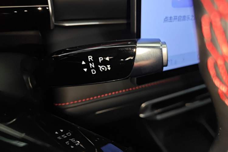 Used NETA X 2024 500 Prestige Edition Gear Lever