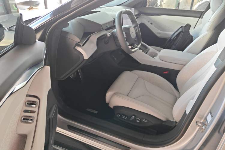 Used XPeng P7 2025 Model—702 Long Range Ultra