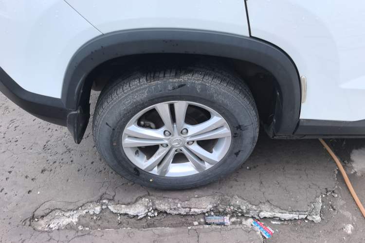 Used HYOSOW S5 2017 1.3T Manual Luxury Model Exterior 3