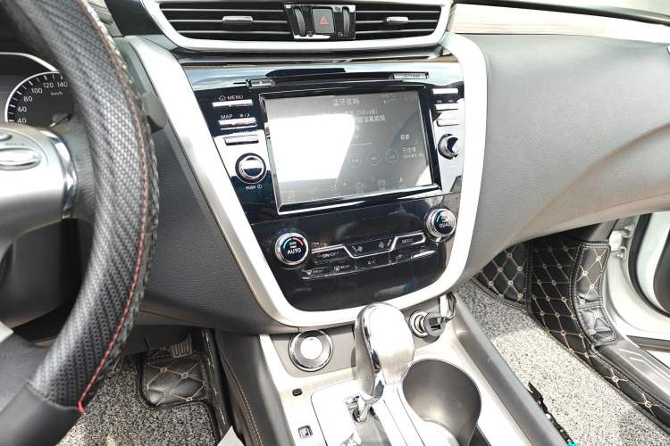 Used Nissan Murano 2015 2.5L XL NAVI Plus Two-Wheel Drive Smart Edition Audio And AC Panel