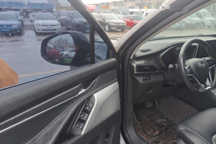 Used SAIC MAXUS D90 2017 2.0T Automatic All-Wheel Drive Sirius Driver Seat