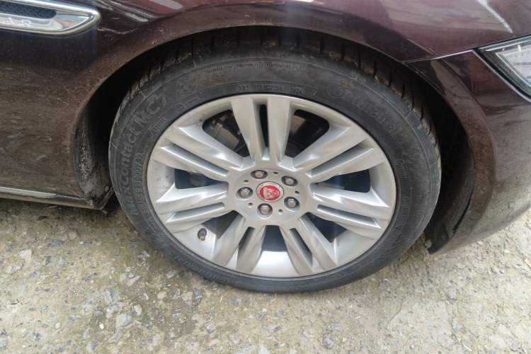 Used Jaguar XFL 2018 XFL 2.0T 250 PS Premium Edition
