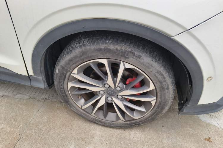 Used Geely Auto Coolray 2019 Sport Model 260T DCT Battle China V Standard Right Front Wheel Hub
