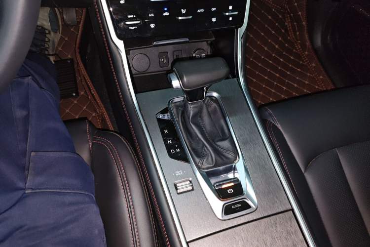 Used CHANGAN CS75 2022 Blue Whale Edition 1.5T DCT Prestige Model