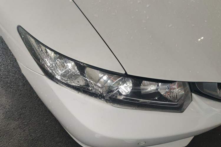 Used Honda Civic 2014 1.8L automatic comfort version Right Front Headlight