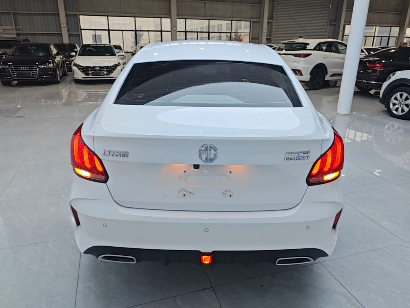 MG 5 2023 180 DVVT CVT Luxury Edition — снимка 5