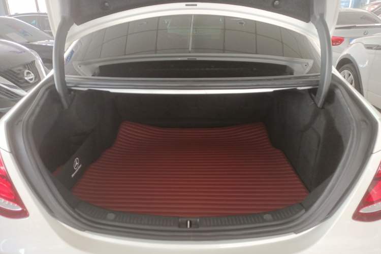 Used Mercedes-Benz E-Class 2016 E 300 L Sport Luxury Model