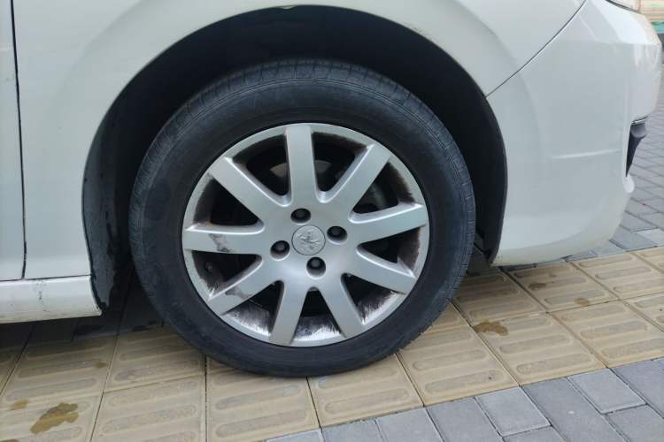 Used Peugeot 308 2014 Enjoy Edition Classic 1.6L Manual YouShang Model