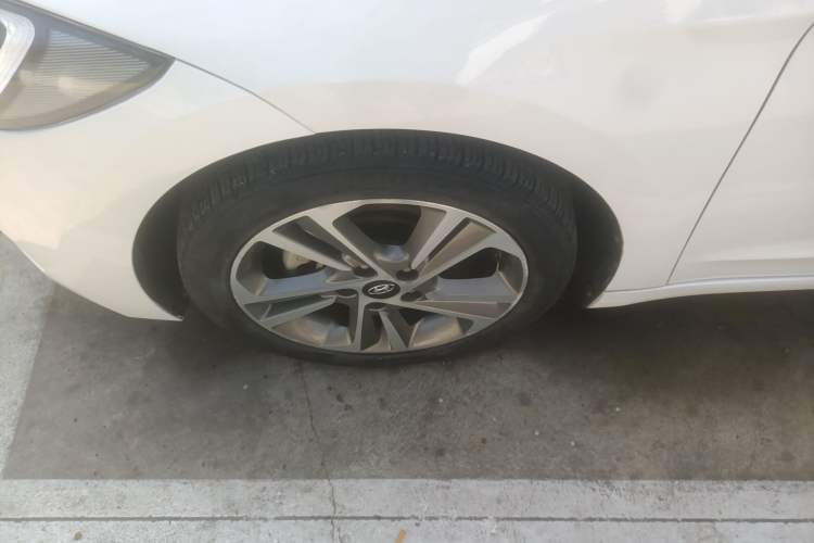 Used Hyundai Elantra (6th Generation / Lingdong) 2016 1.6L Automatic ZhiXuan – Elite Version
