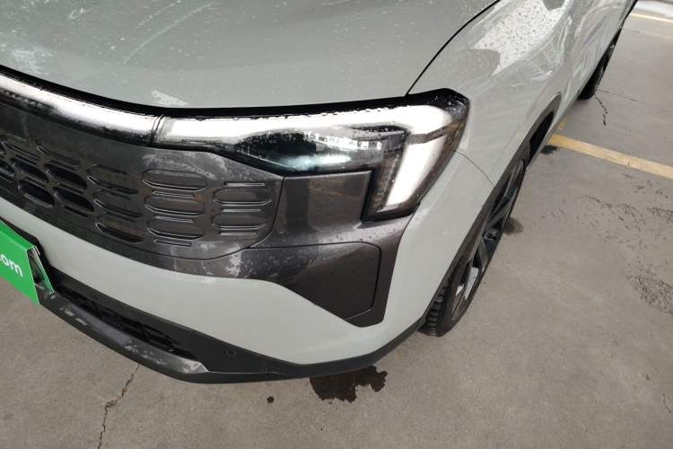 Used Ford Equator Sport New Energy 2025 Luxury Plus Version